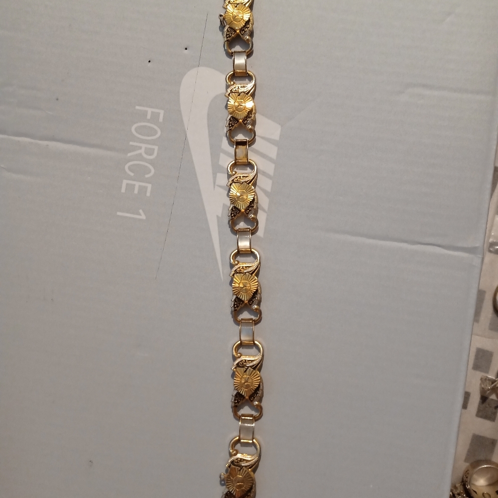 Bracelet - Picture 2 of 3
